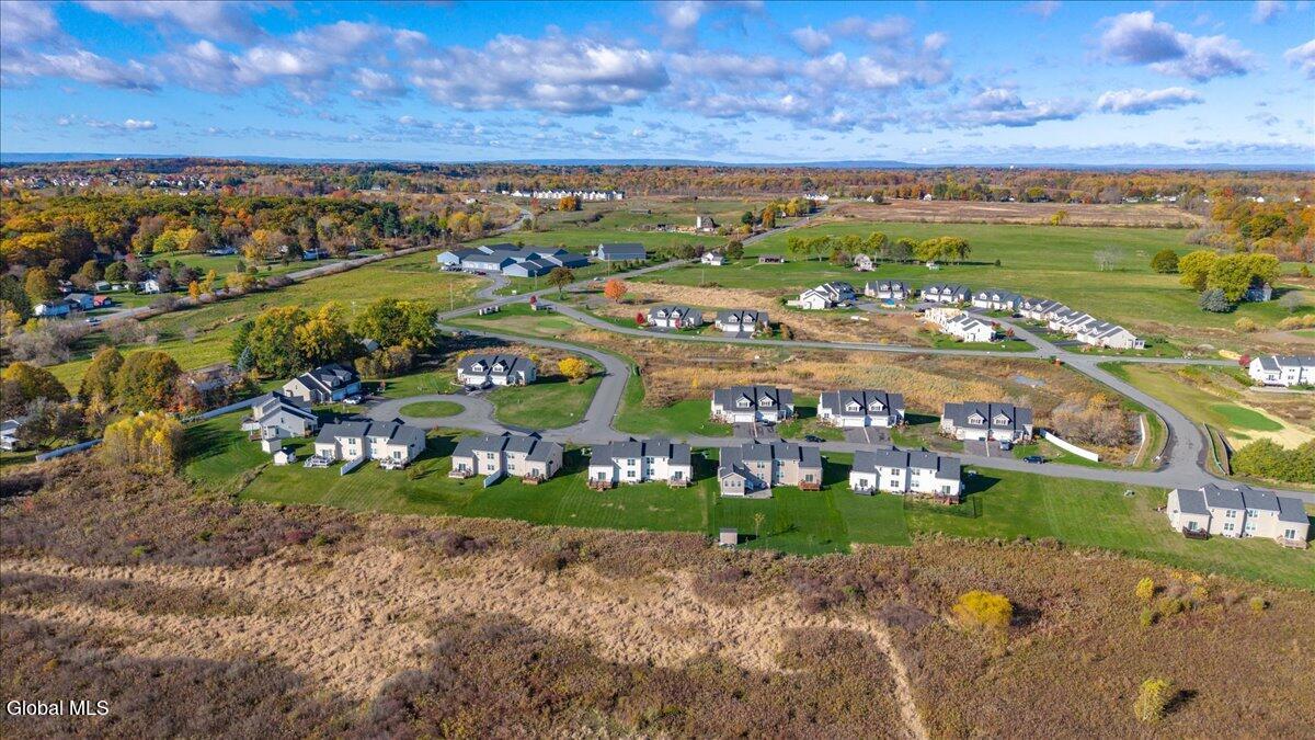 16 Chip Shot Way Halfmoon, NY 12118 - Photo 42 of 50 56-16 Chip Shot Wy-10