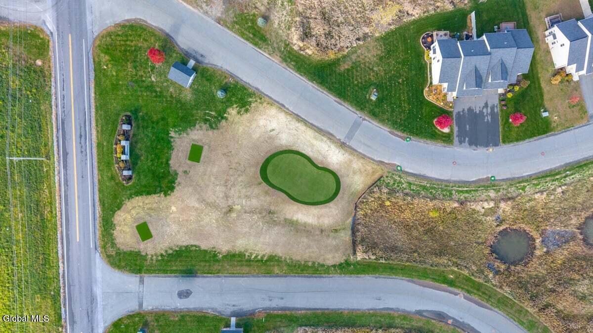 16 Chip Shot Way Halfmoon, NY 12118 - Photo 49 of 50 16 Chip Shot Wy-18