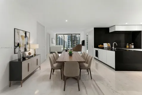 $1,850,000 | 300 Biscayne Blvd Way, Unit 2009, Miami, FL 33131