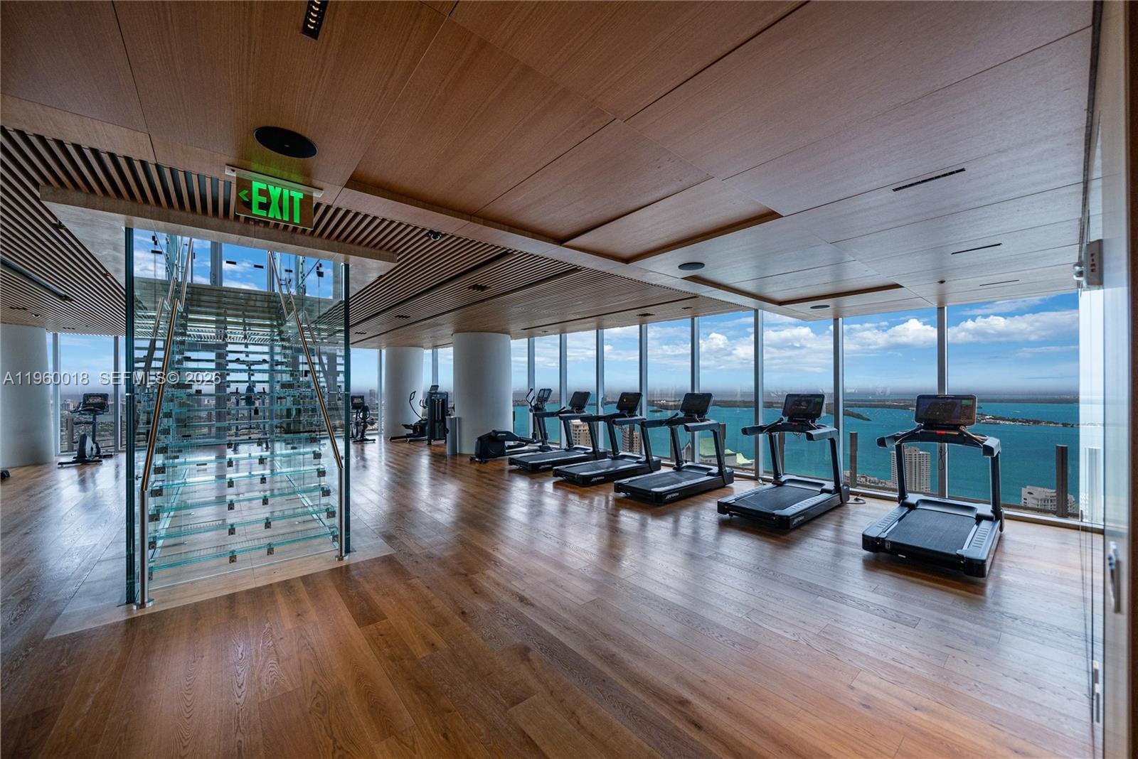 300 Biscayne Blvd Way, Unit 2009 Miami, FL 33131 - Photo 42 of 58 a view of a room with gym equipment