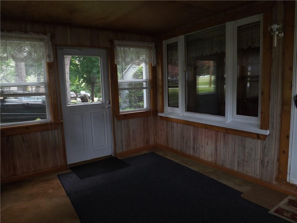 2145 Brighton Road Ellwood City, PA 16117 - Photo 3 of 16 Entry way