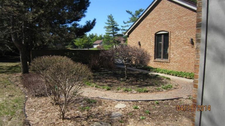 201 Raintree Circle Kalamazoo, MI 49006 - Photo 3 of 14 Additional Photo
