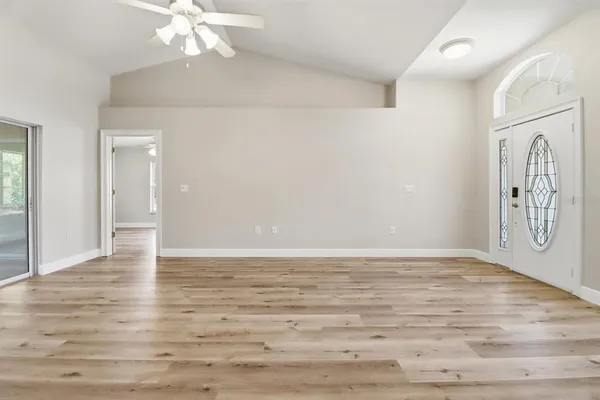 $1,750 | 8520 North Elkcam Boulevard, Citrus Springs, FL 34433