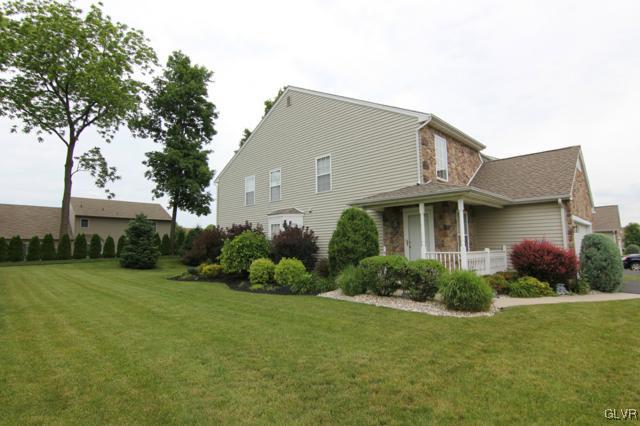 4129 Walter Road Bethlehem, PA 18020 - Photo 3 of 46 Gallery Image 3
