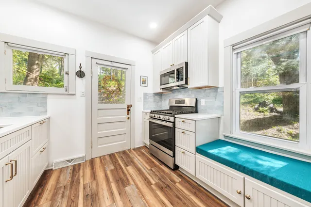 $299,900 | W6641 North Lakeshore Drive, Sugar Creek, WI 53121