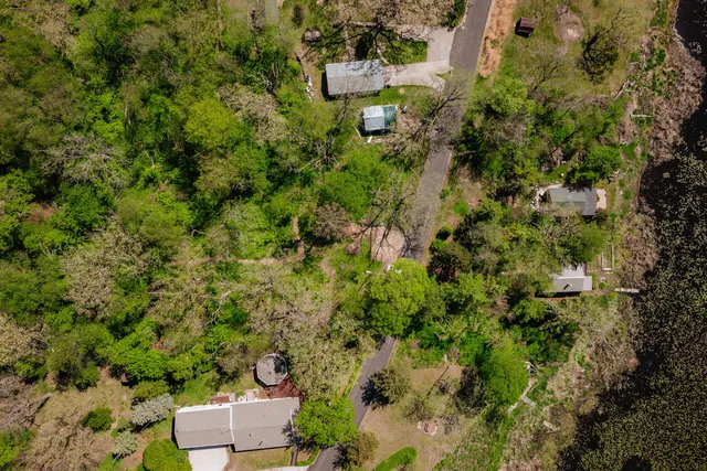 $299,900 | W6641 North Lakeshore Drive, Sugar Creek, WI 53121