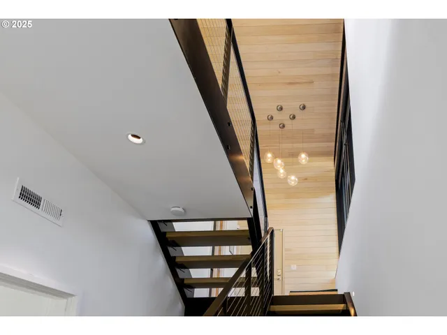 a view of an entryway