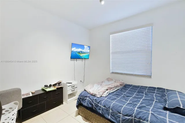 $668,500 | 11628 Northwest 87th Lane, Doral, FL 33178