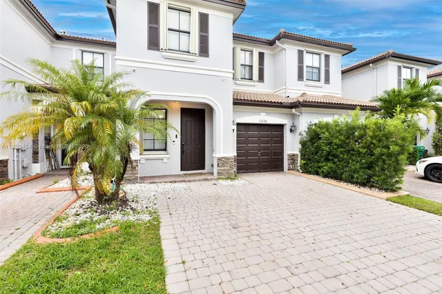 $668,500 | 11628 Northwest 87th Lane, Doral, FL 33178