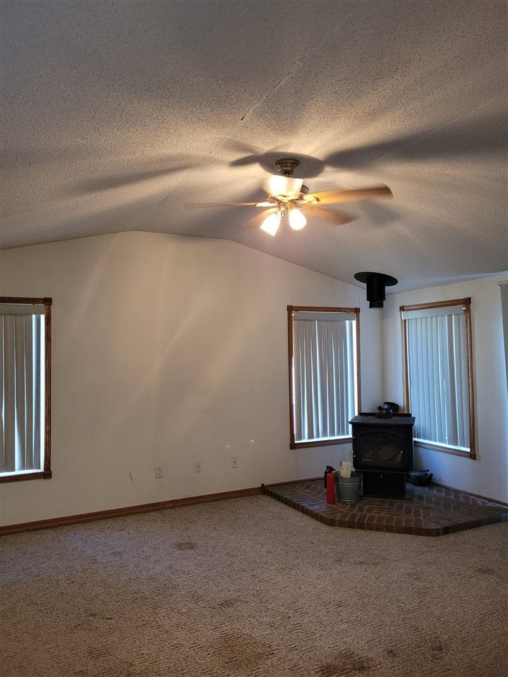 940 Spring Ridge Drive Iowa City, IA 52246 - Photo 9 of 14 Gallery Image 9