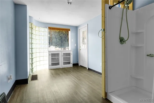 $1,800 | 85 Lake Street, Hamburg, NY 14075