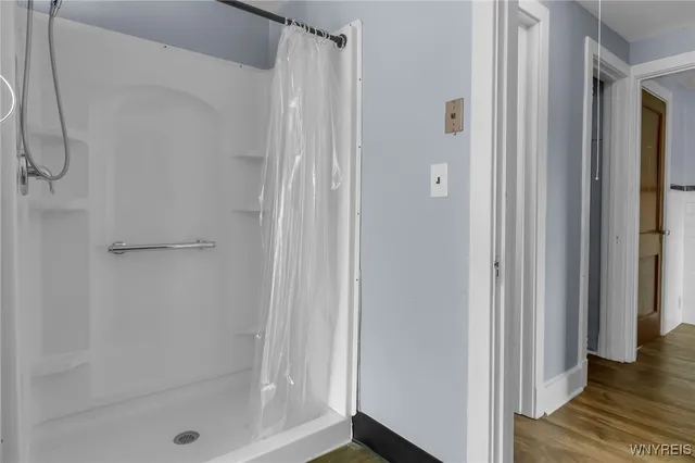 $1,800 | 85 Lake Street, Hamburg, NY 14075