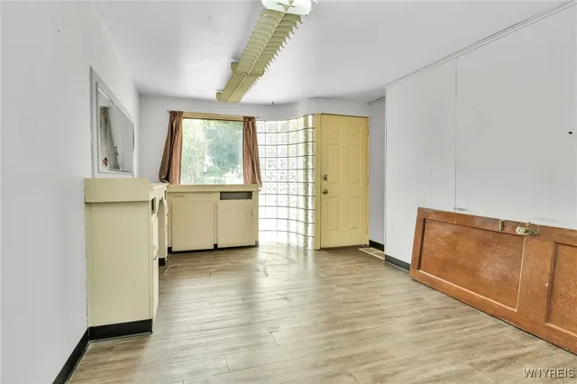 $1,800 | 85 Lake Street, Hamburg, NY 14075