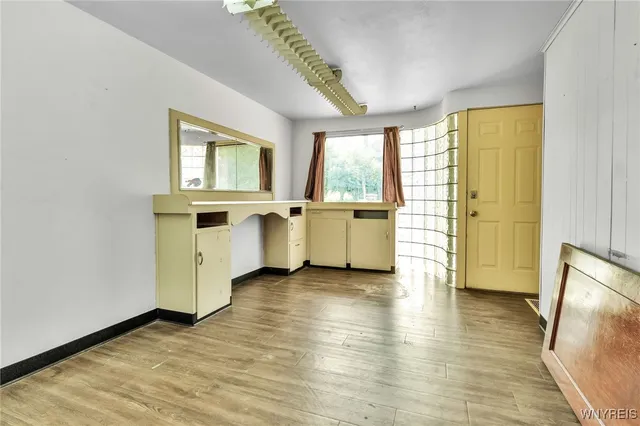 $1,800 | 85 Lake Street, Hamburg, NY 14075