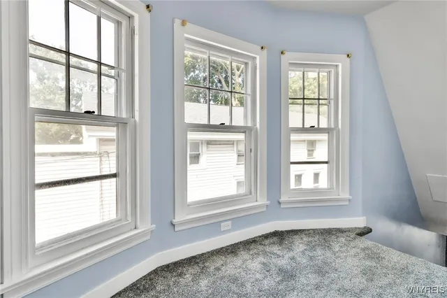 $1,800 | 85 Lake Street, Hamburg, NY 14075