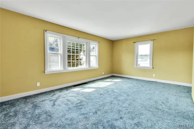 $1,800 | 85 Lake Street, Hamburg, NY 14075