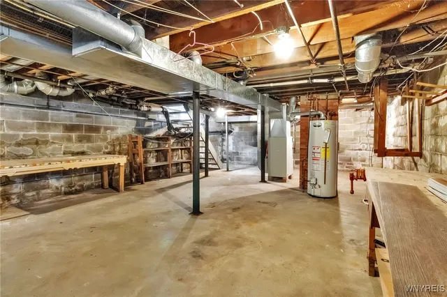 $1,800 | 85 Lake Street, Hamburg, NY 14075