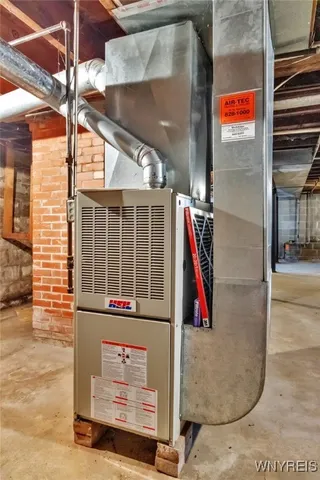 $1,800 | 85 Lake Street, Hamburg, NY 14075