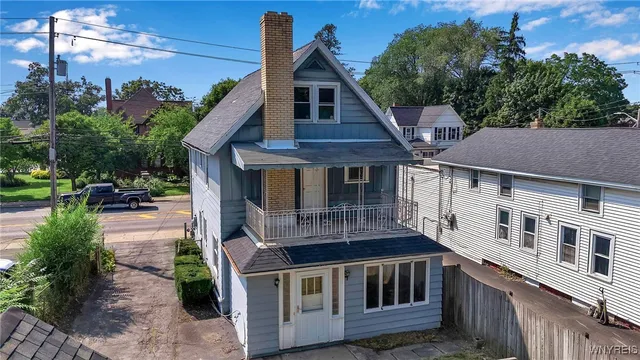 $1,800 | 85 Lake Street, Hamburg, NY 14075