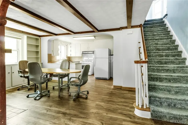 $1,800 | 85 Lake Street, Hamburg, NY 14075