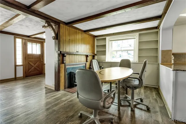 $1,800 | 85 Lake Street, Hamburg, NY 14075