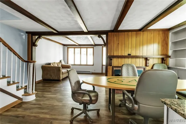 $1,800 | 85 Lake Street, Hamburg, NY 14075