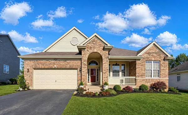 $550,000 | 1255 Waterfront Lane, Pingree Grove, IL 60140