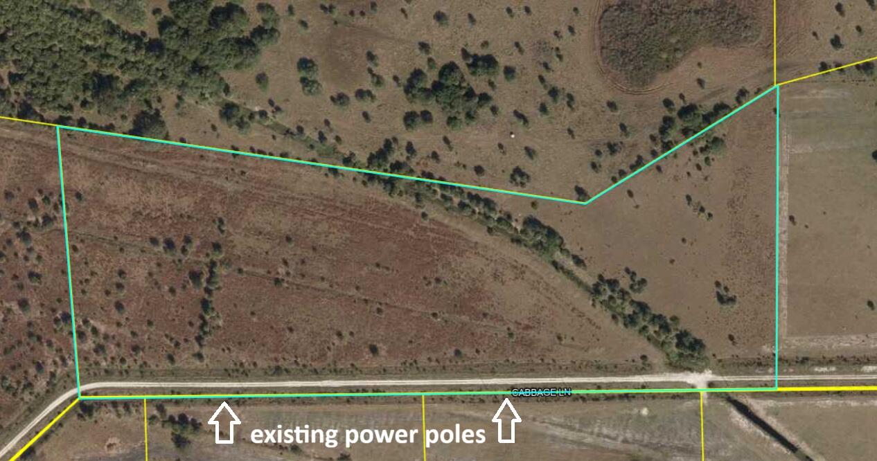 Lot 51 Cabbage Lane Okeechobee, FL 34974 - Photo 4 of 4 a view of a dry back yard