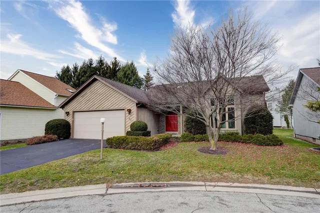 $284,900 | 26 Markay Court, Brighton, NY 14618