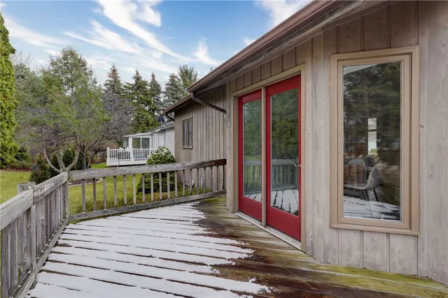 $284,900 | 26 Markay Court, Brighton, NY 14618