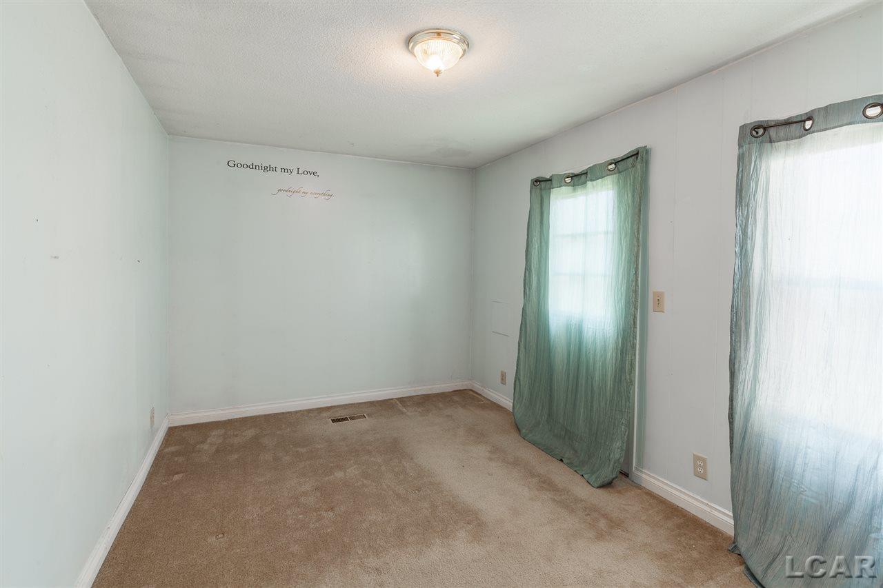 2798 Laberdee Road Adrian, MI 49221 - Photo 13 of 30 31343264-12.JPG