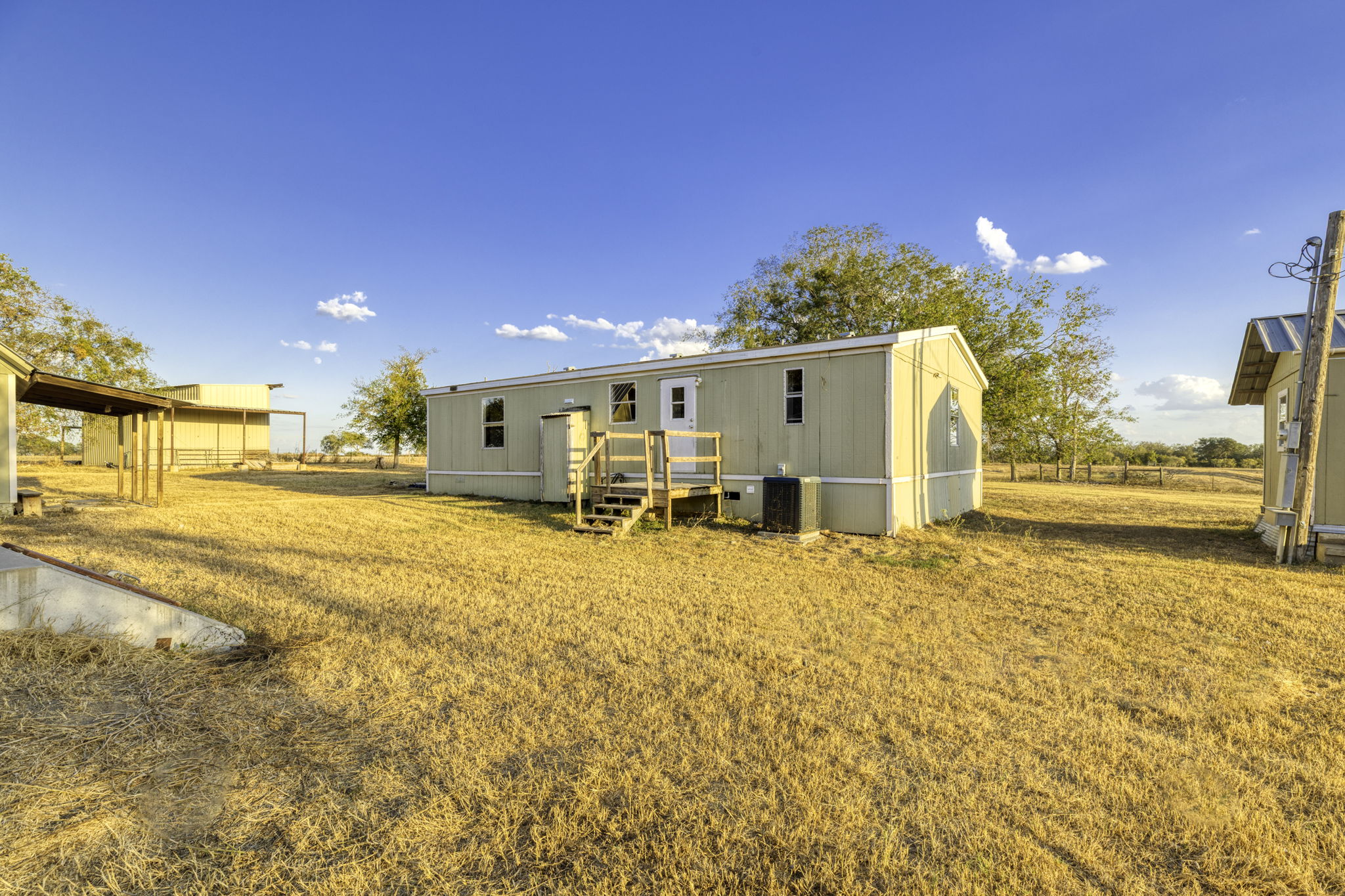 645 Old Luling Road Lockhart, TX 78644 - Photo 16 of 30