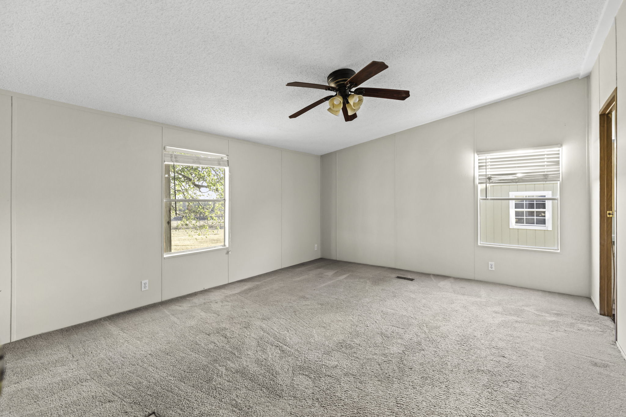 645 Old Luling Road Lockhart, TX 78644 - Photo 6 of 30