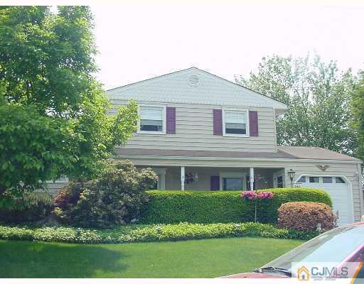 186 Winding Road Iselin, NJ 08830 - Photo 1 of 8 Gallery Image 1