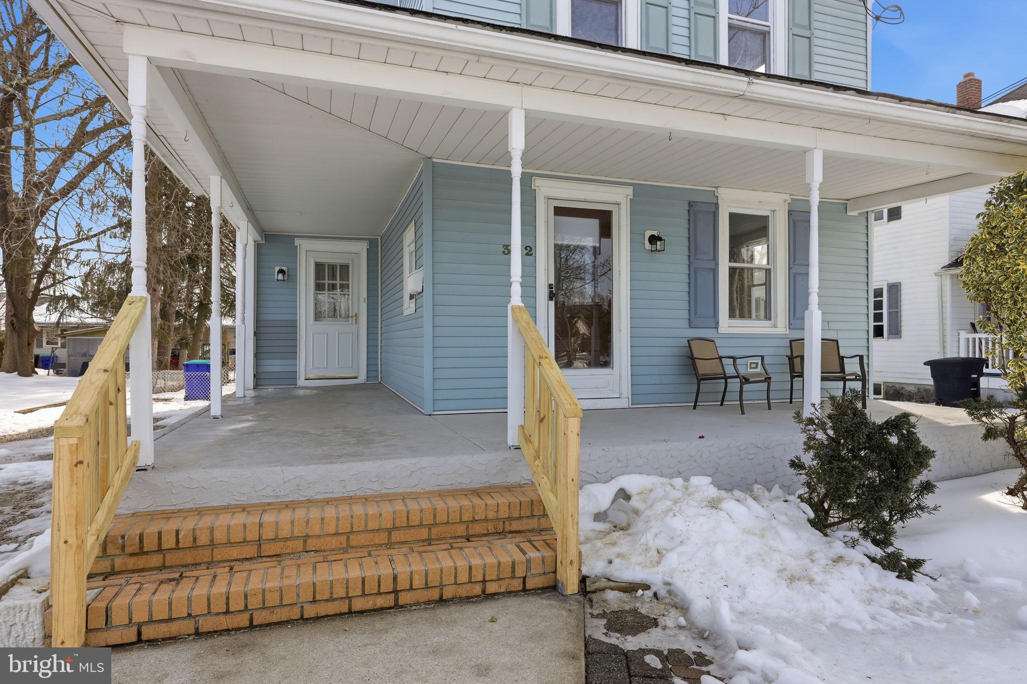 312 Pleasant Street West Hammonton, NJ 08037 - Photo 4 of 64