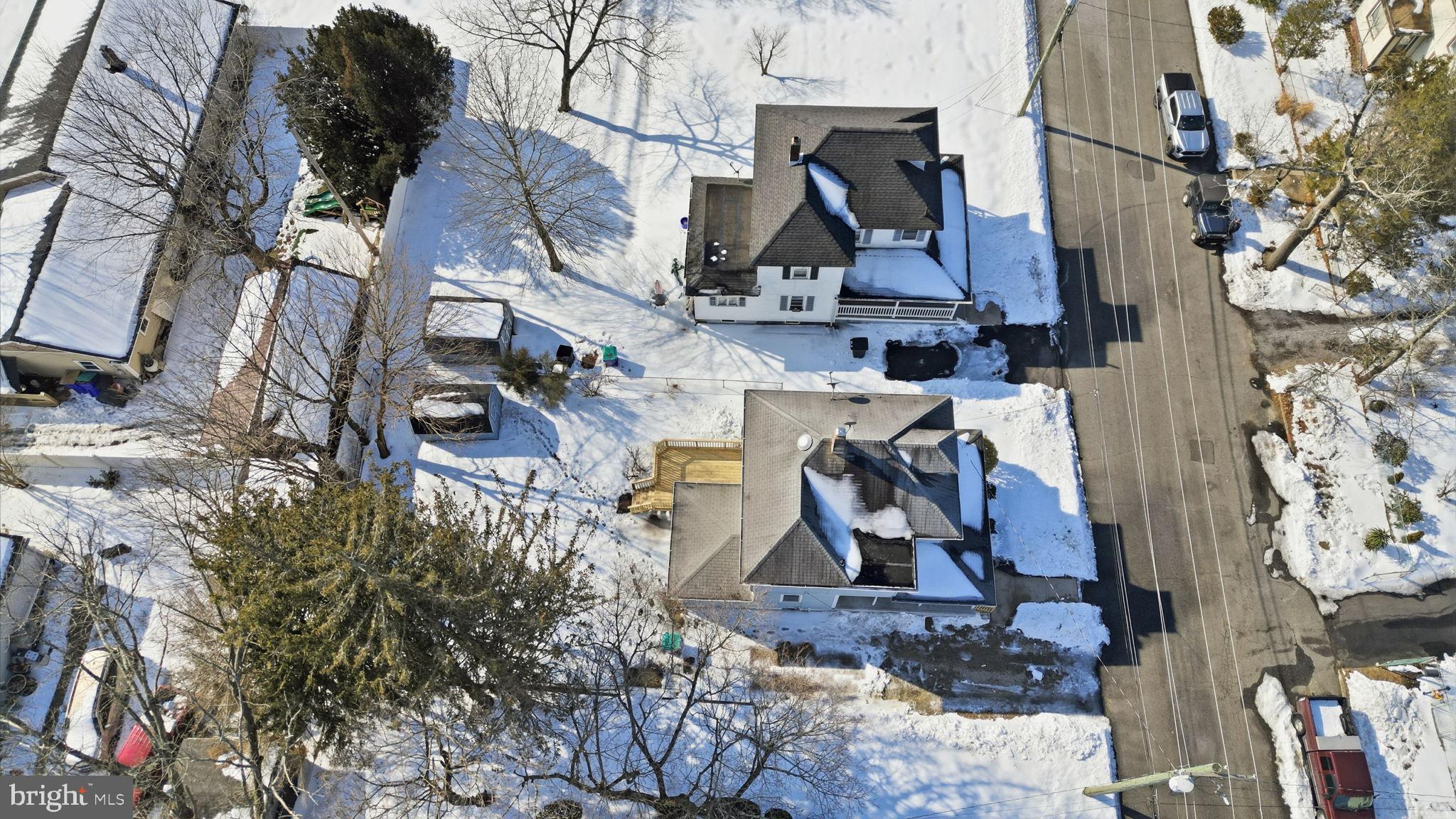 312 Pleasant Street West Hammonton, NJ 08037 - Photo 54 of 64 a front view of a house with a tree