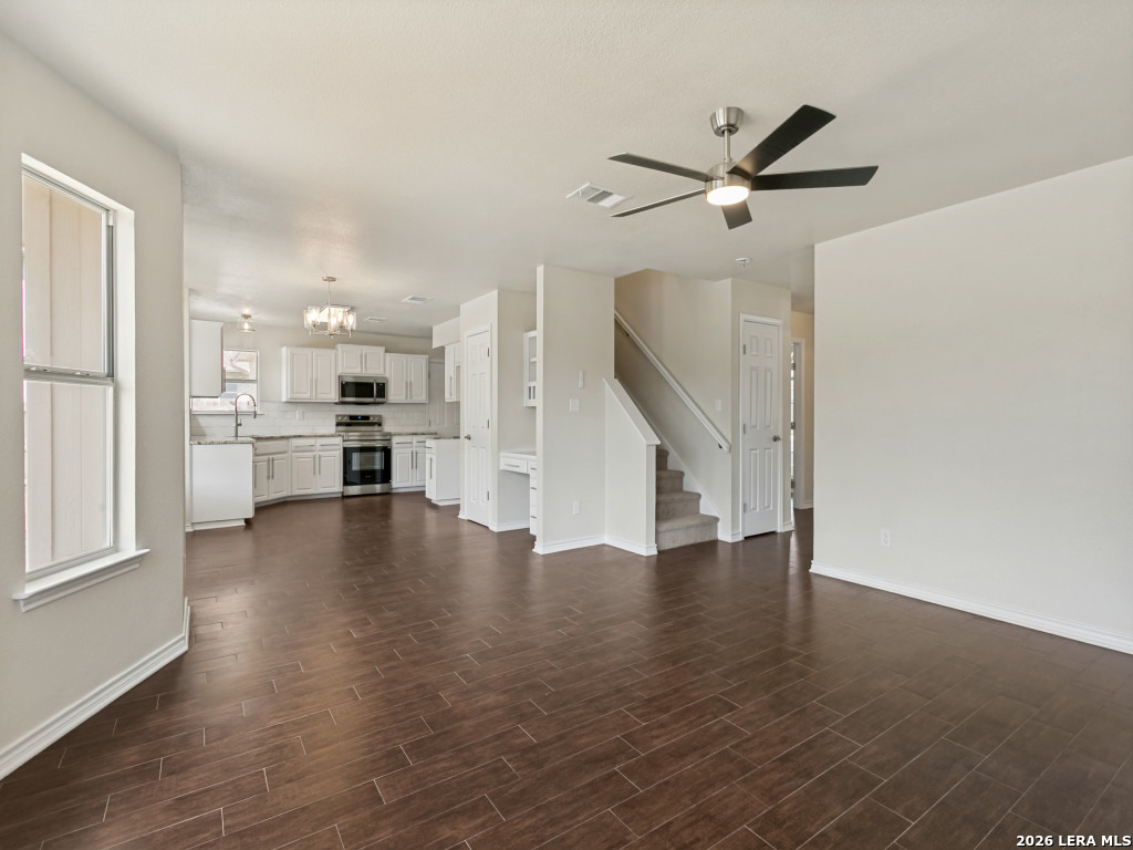 7110 Misty Ridge Drive Converse, TX 78109 - Photo 10 of 25 Gallery Image 10