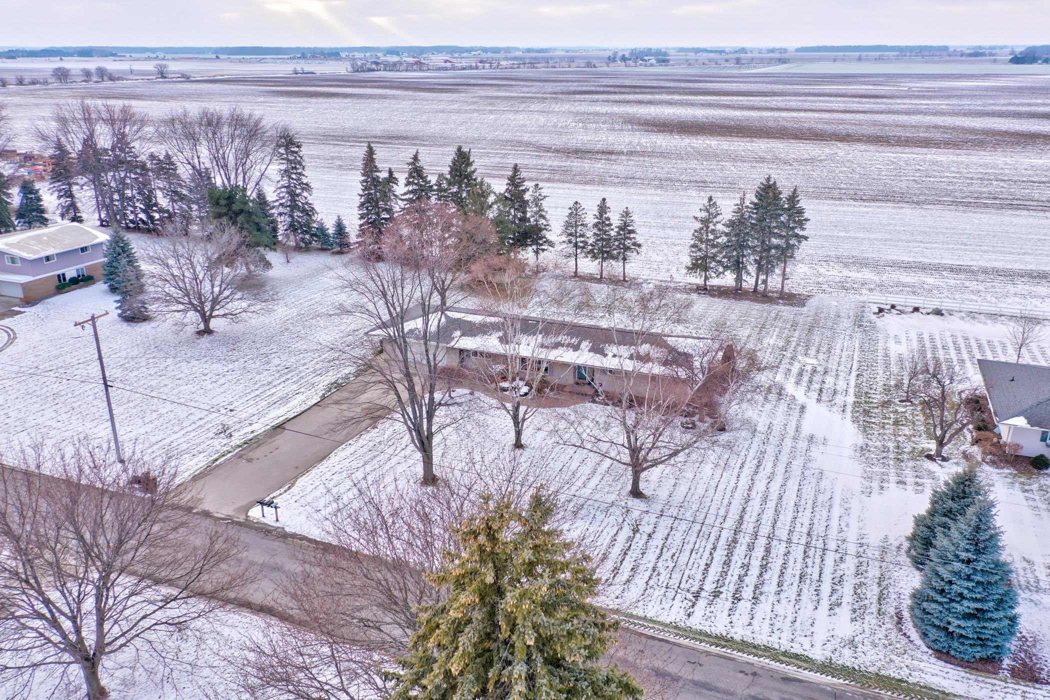 805 North Block Road Reese, MI 48757 - Photo 4 of 64