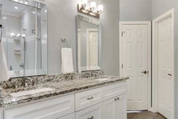 $685,000 | 906 Texas Trail, Austin, TX 78737