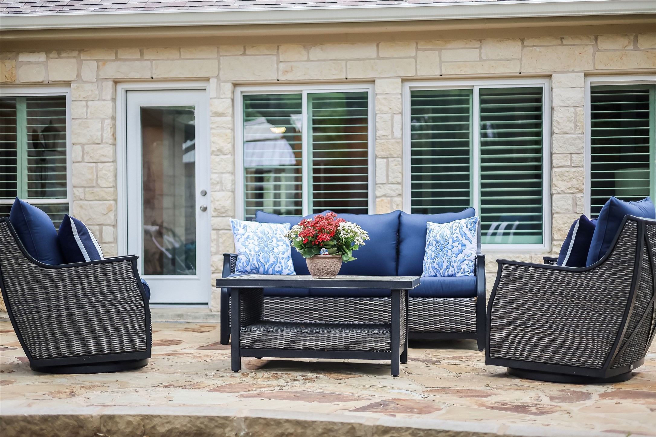 906 Texas Trail Austin, TX 78737 - Photo 20 of 26 a view of outdoor space with seating space