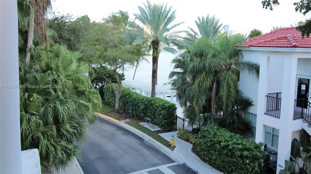 view of a house with a yard