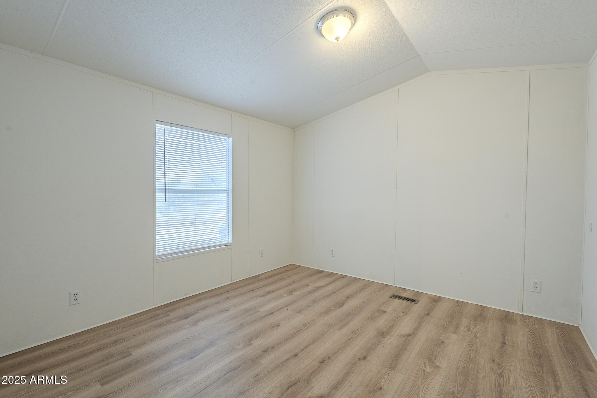 3100 West Quail Road Eloy, AZ 85131 - Photo 9 of 21 Owner Suite