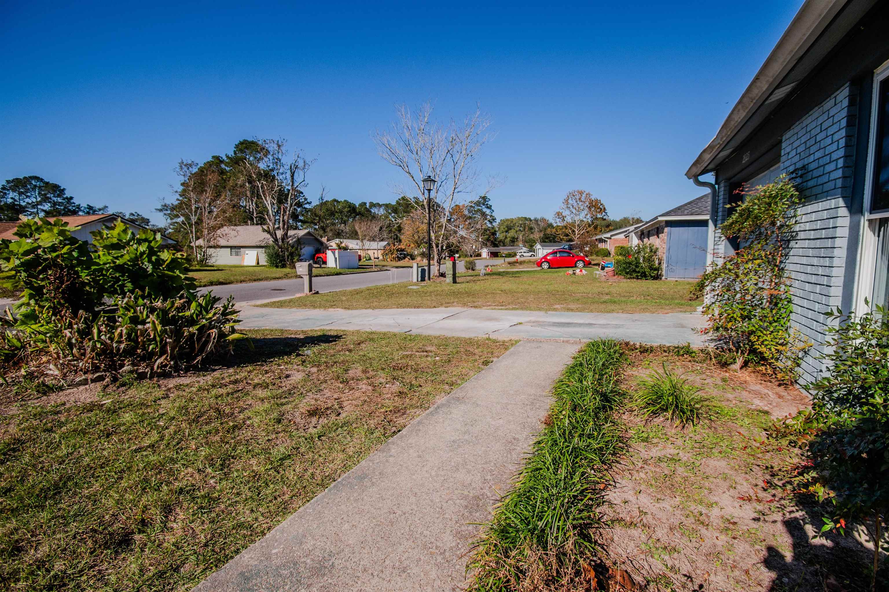 2325 Windermere Road Tallahassee, FL 32311 - Photo 3 of 40 Gallery Image 3