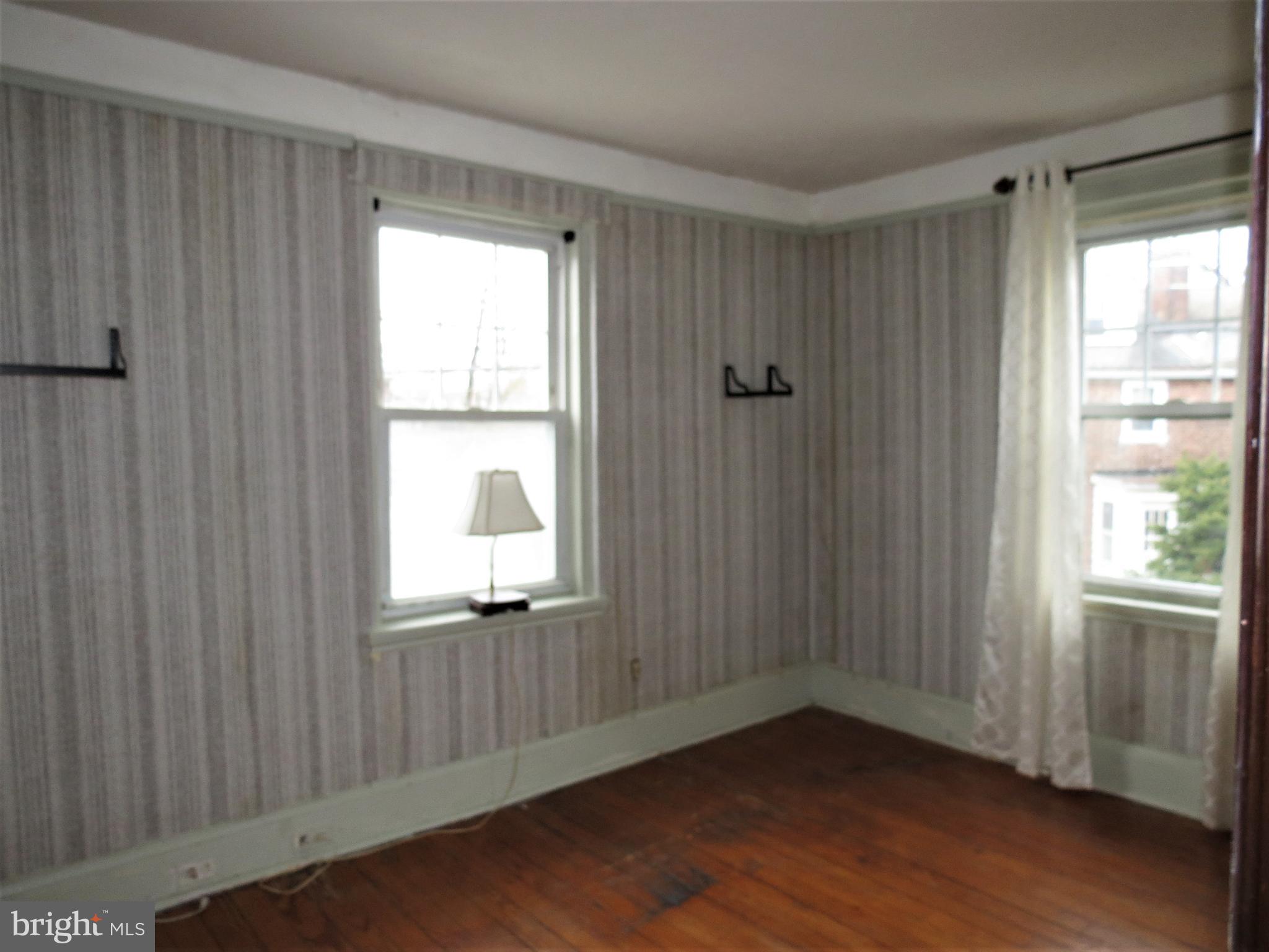 3011 Kearsarge Road Camden, NJ 08104 - Photo 14 of 21