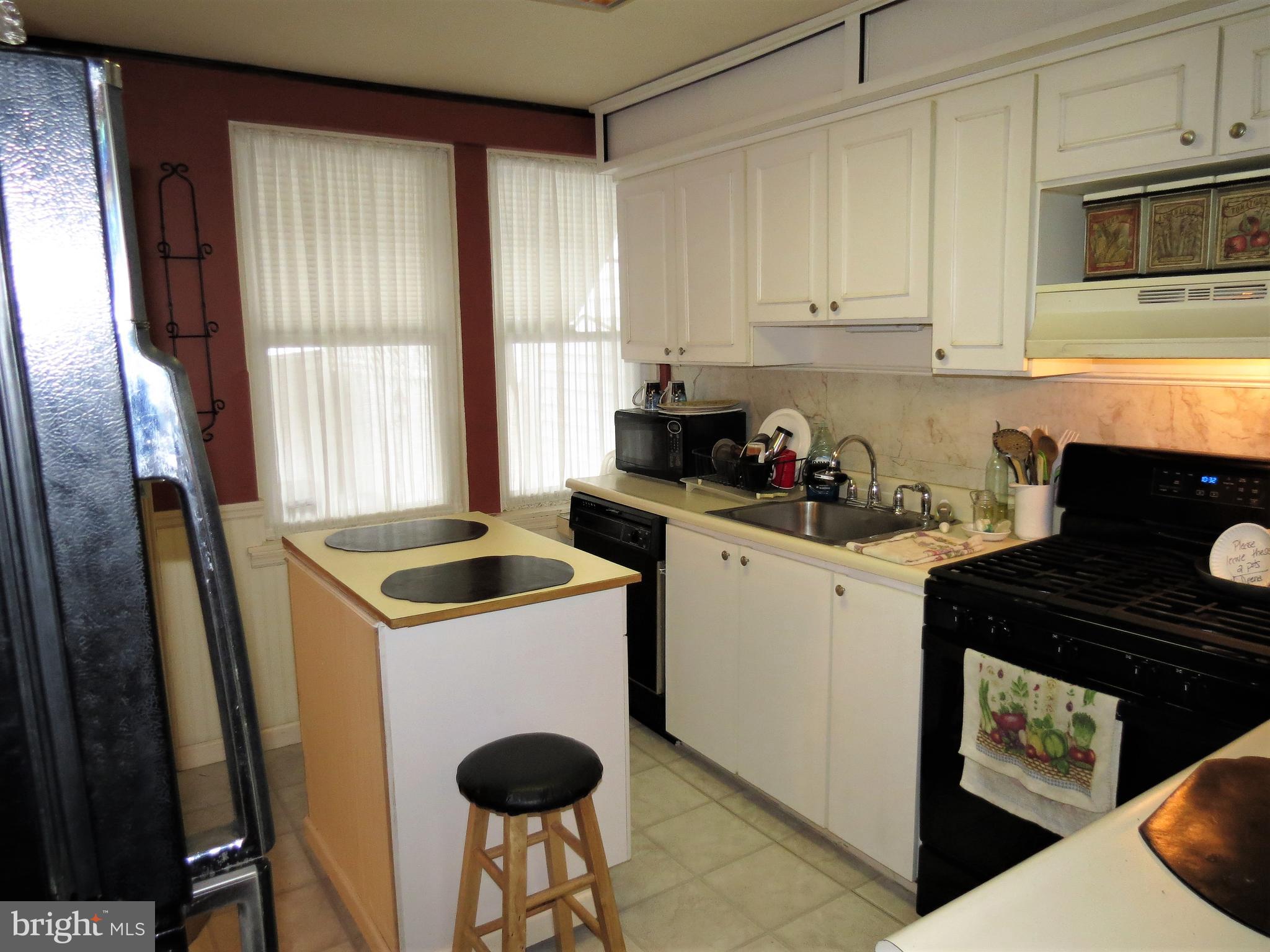 3011 Kearsarge Road Camden, NJ 08104 - Photo 7 of 21
