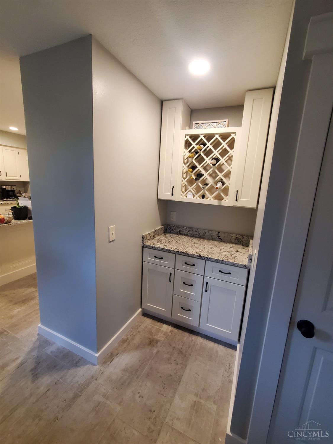 2765 Shaker Road Franklin, OH 45005 - Photo 12 of 28 Gallery Image 12