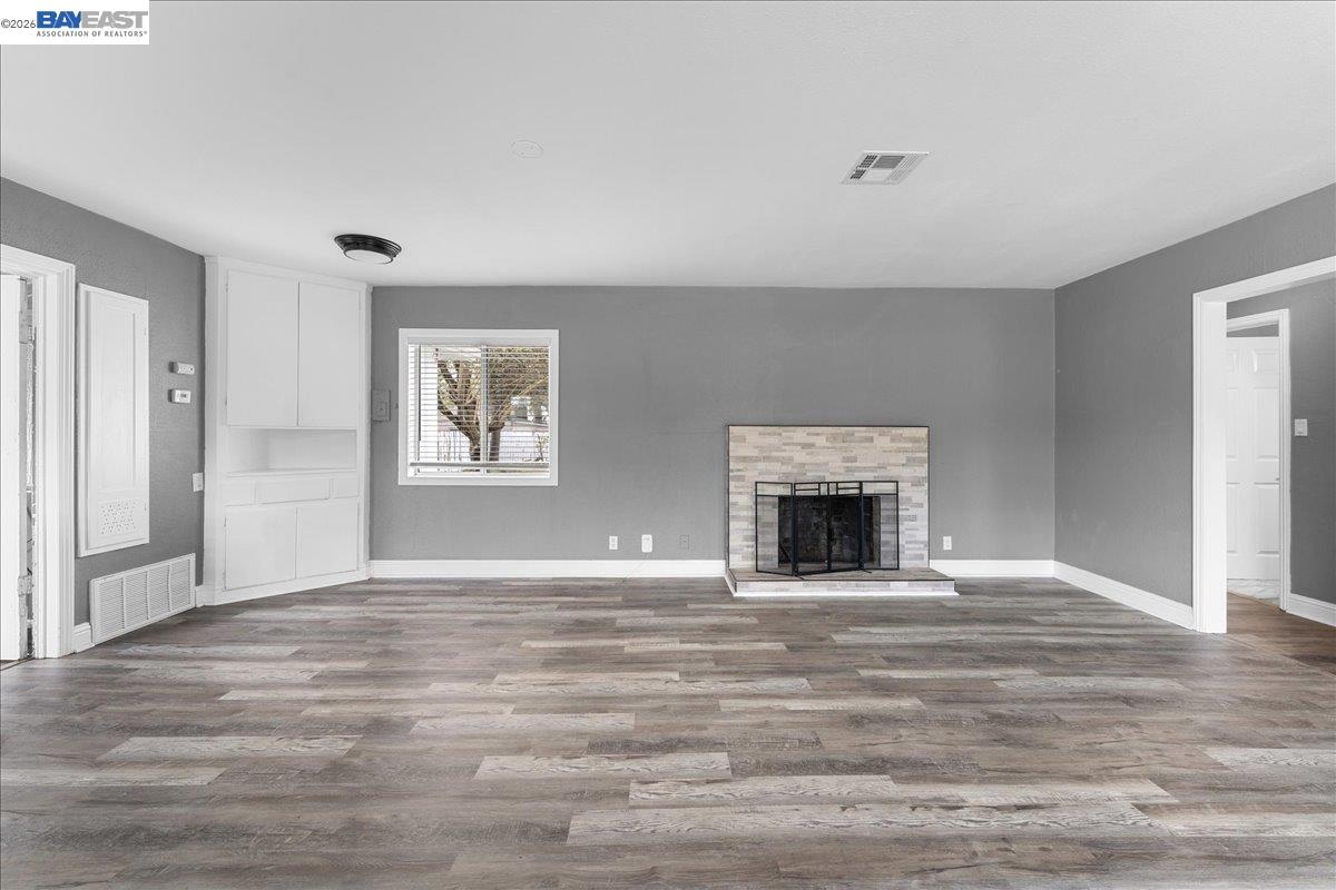 2315 West Avenue Santa Rosa, CA 95407 - Photo 7 of 31