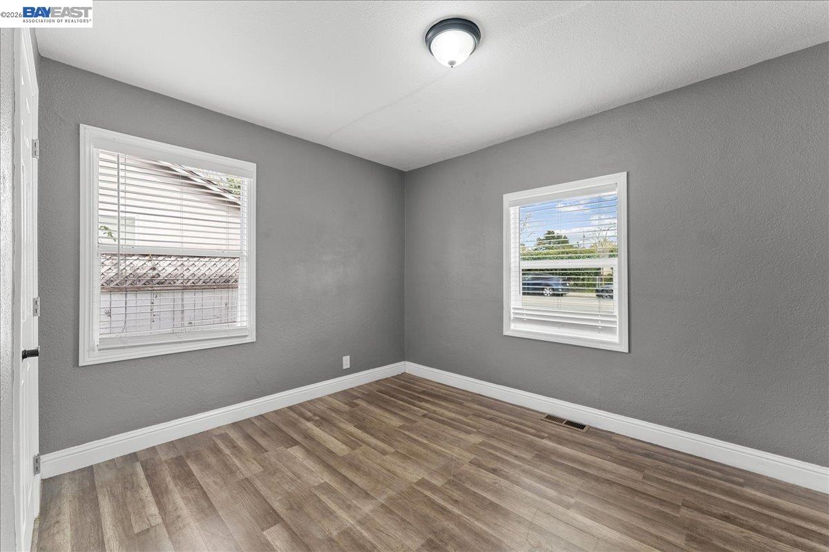 2315 West Avenue Santa Rosa, CA 95407 - Photo 9 of 31