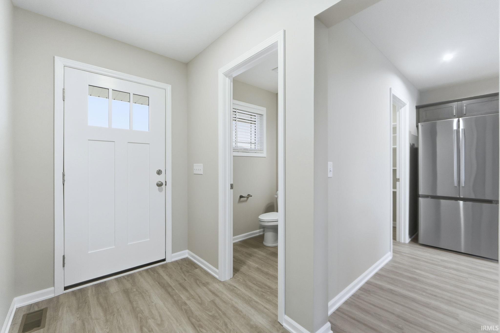 1609 Anconia Cove Fort Wayne, IN 46845 - Photo 4 of 23