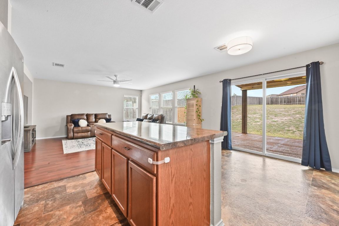 181 Cushman Drive Kyle, TX 78640 - Photo 11 of 38